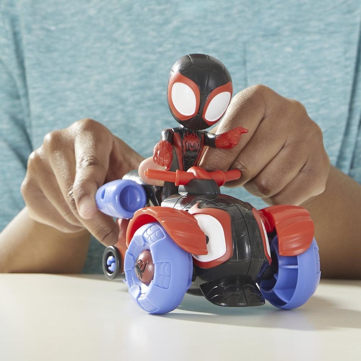 SPIDEY MILES MORALES C/VEICOLO